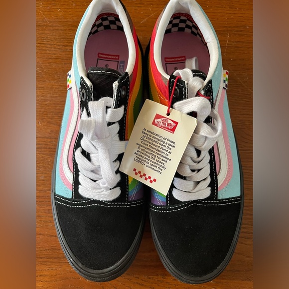 Vans Skate Old Skool Pride Parade Rainbow Size US 8.5 Men New! Rare - Picture 2 of 9